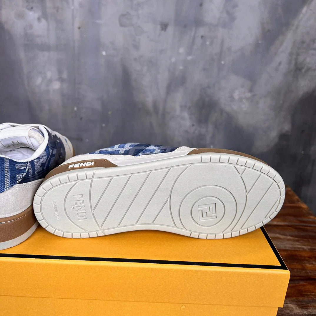 FENDI SNEAKER