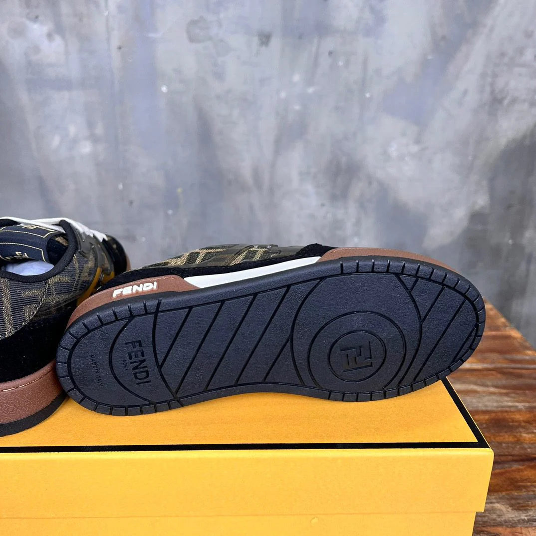 FENDI SNEAKER