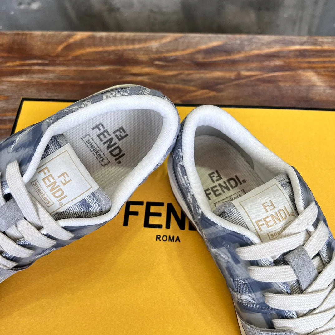 FENDI SNEAKER