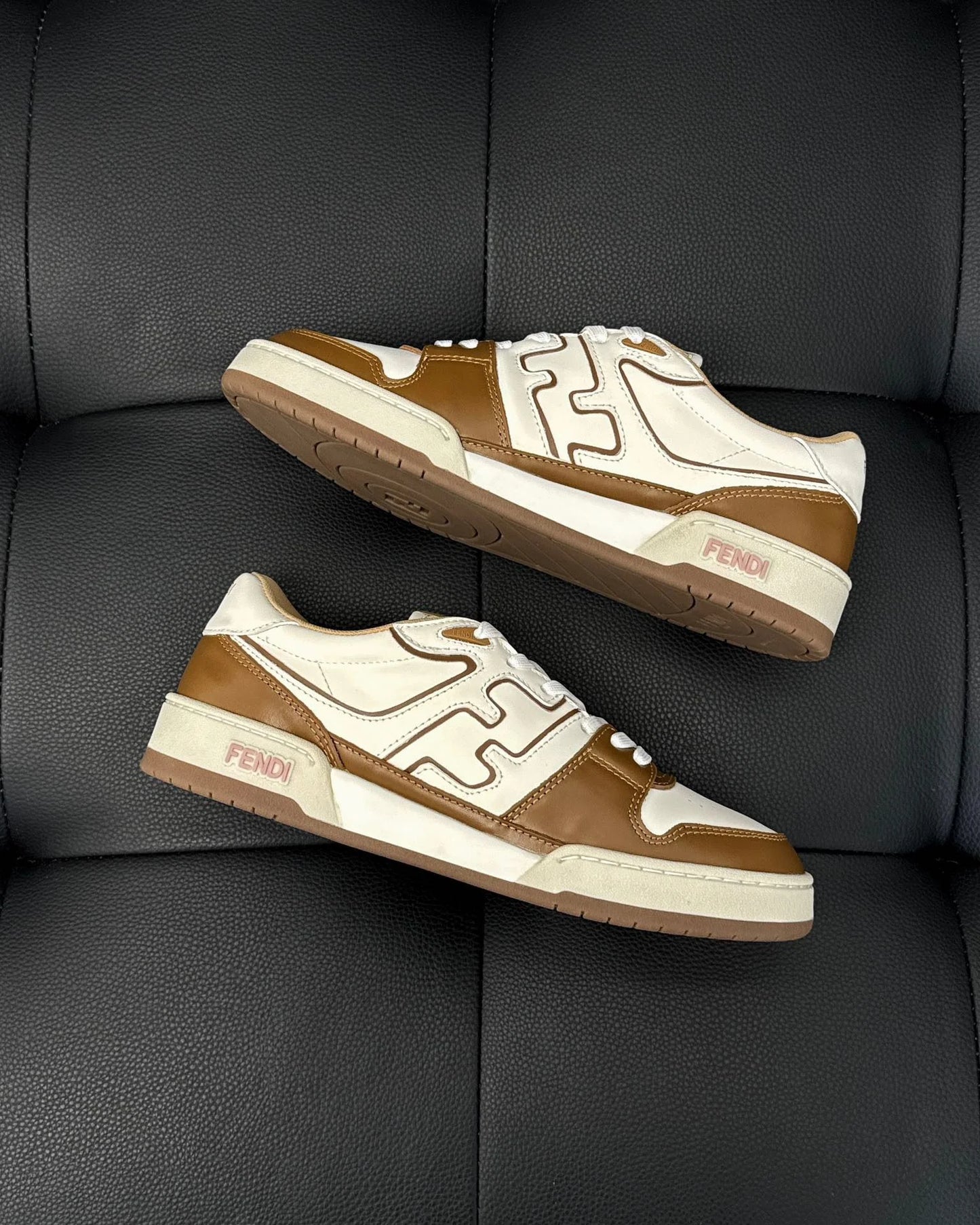 FENDI SNEAKER