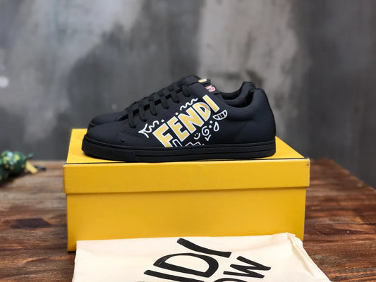 FENDI SNEAKER