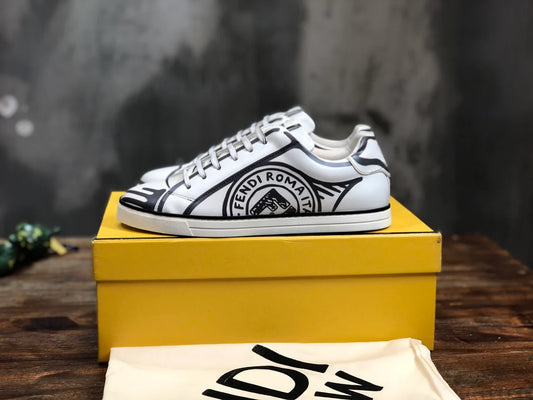 FENDI SNEAKER