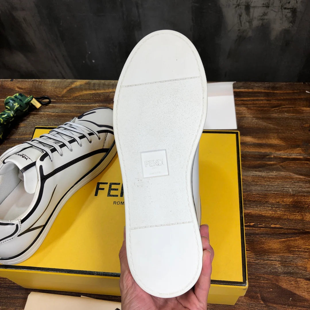 FENDI SNEAKER