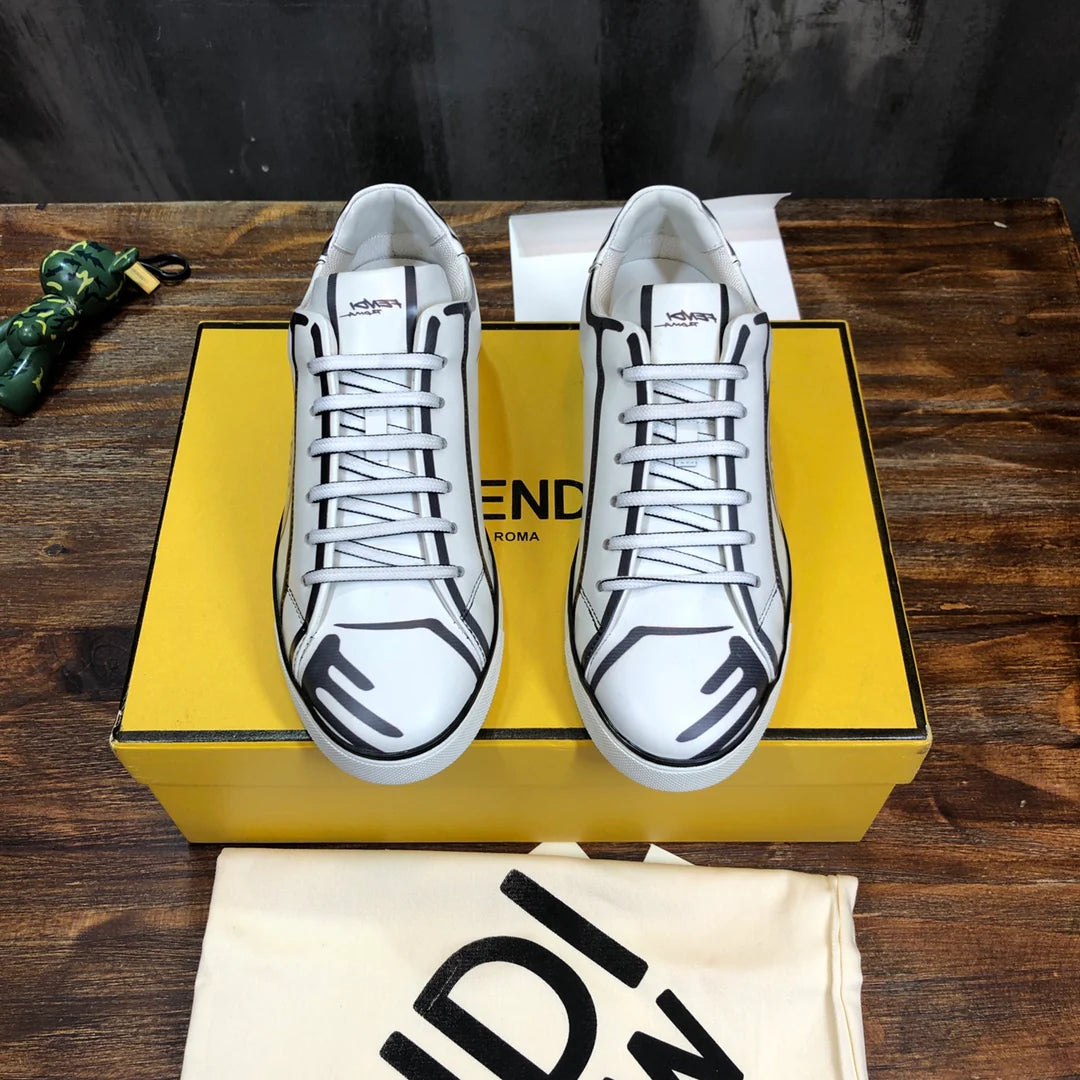 FENDI SNEAKER