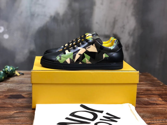 FENDI SNEAKER