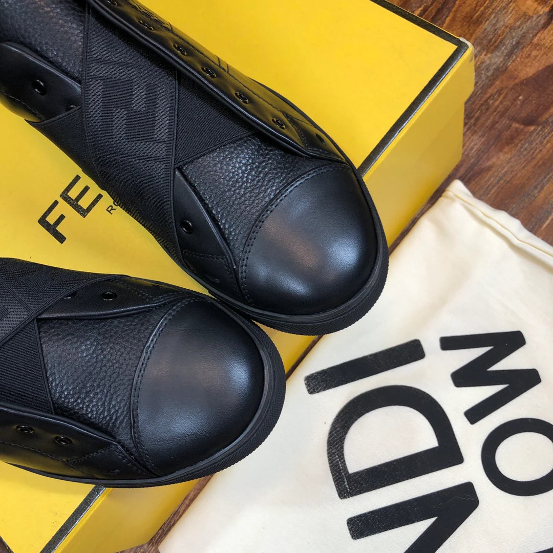 FENDI SNEAKER