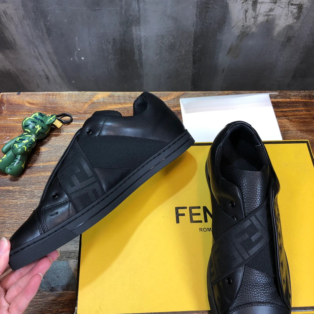 FENDI SNEAKER