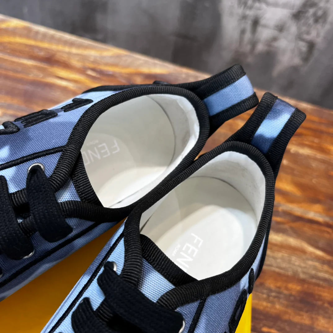 FENDI SNEAKER