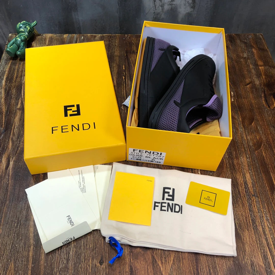 FENDI SNEAKER