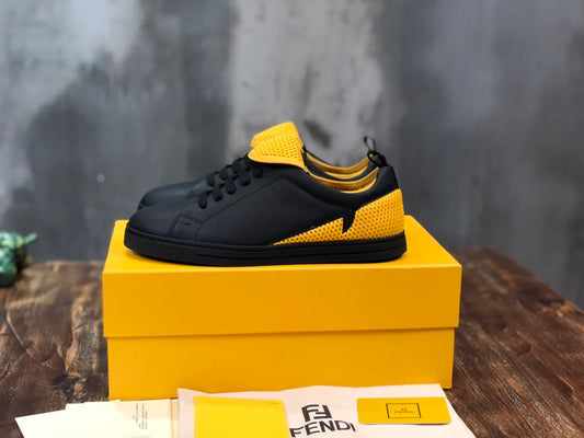 FENDI SNEAKER