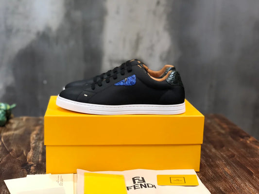 FENDI SNEAKER