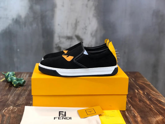 FENDI SNEAKER