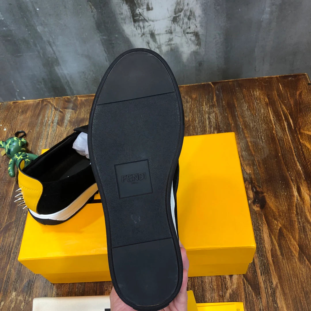 FENDI SNEAKER