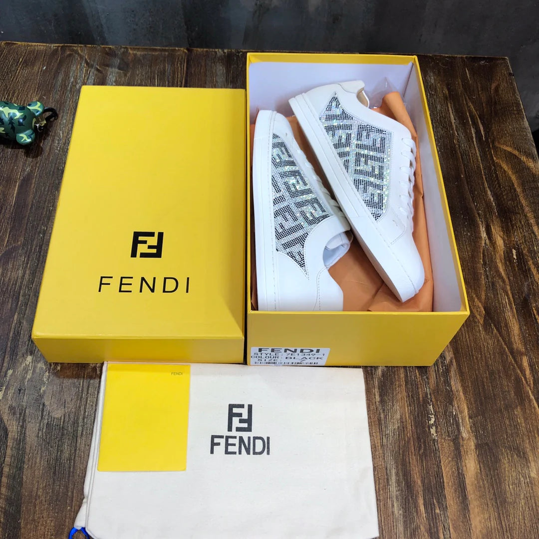 FENDI SNEAKER