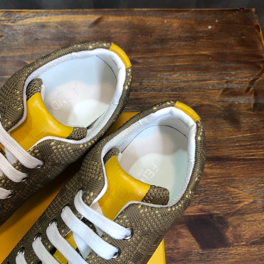 FENDI SNEAKER