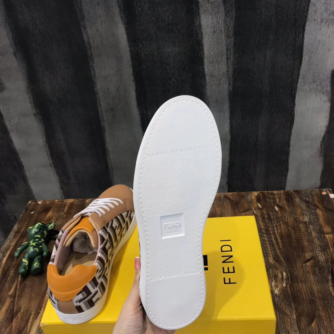 FENDI SNEAKER