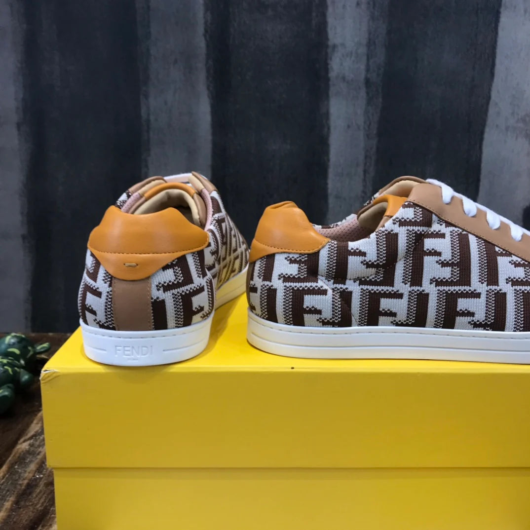 FENDI SNEAKER