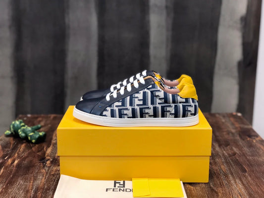 FENDI SNEAKER