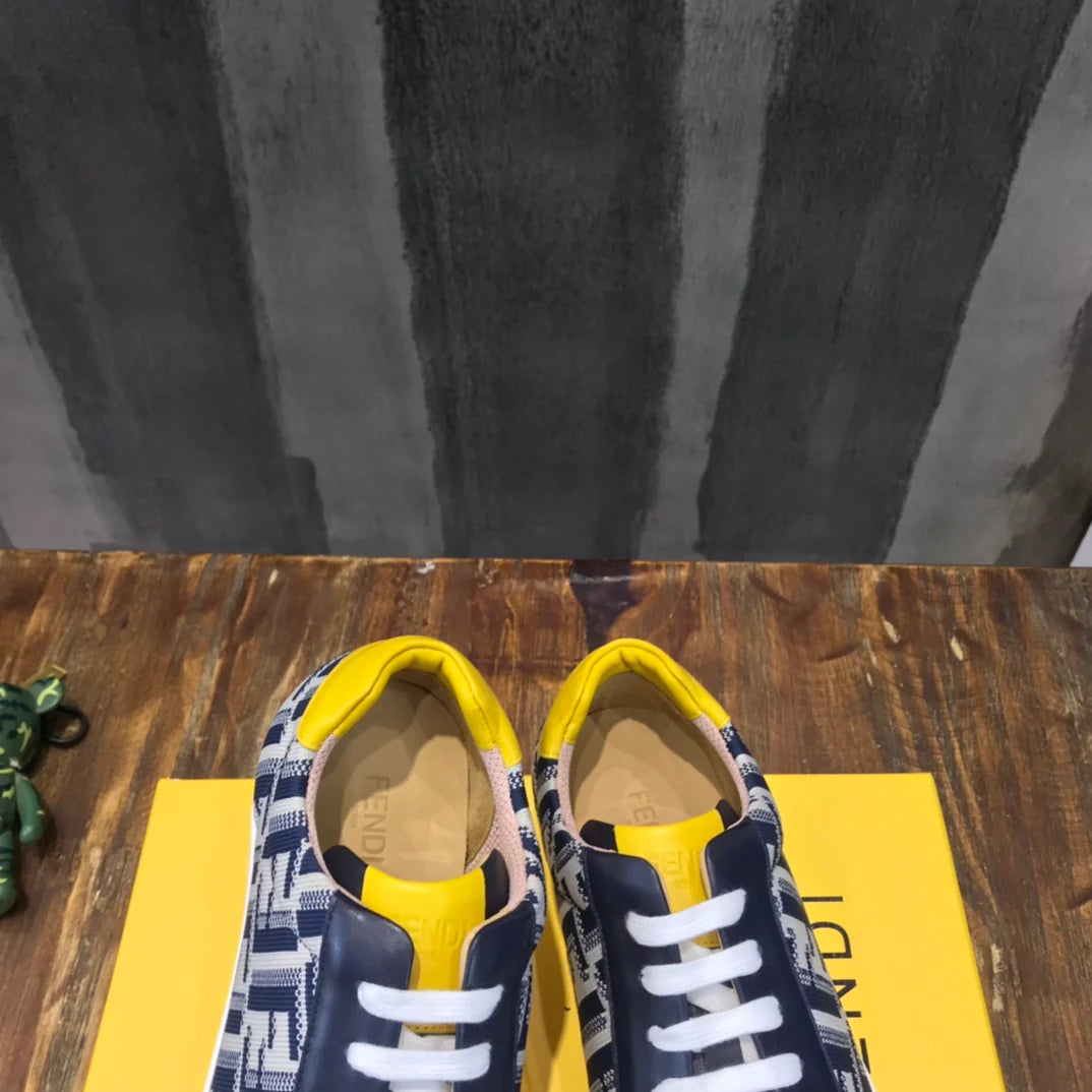 FENDI SNEAKER