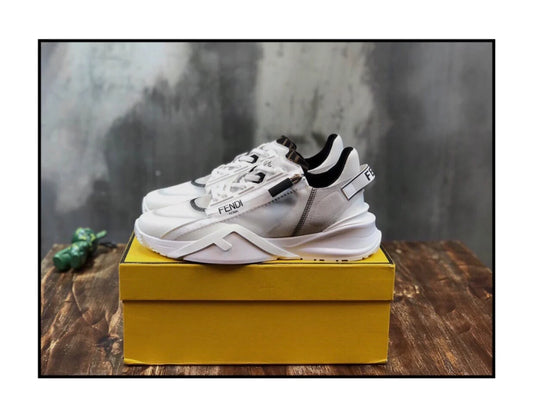 FENDI SNEAKER