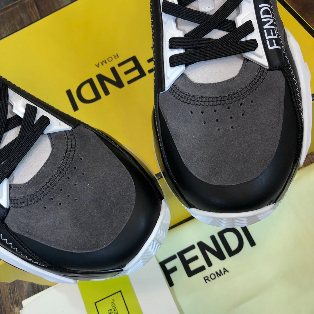 FENDI SNEAKER