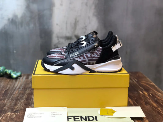 FENDI SNEAKER