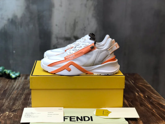 FENDI SNEAKER