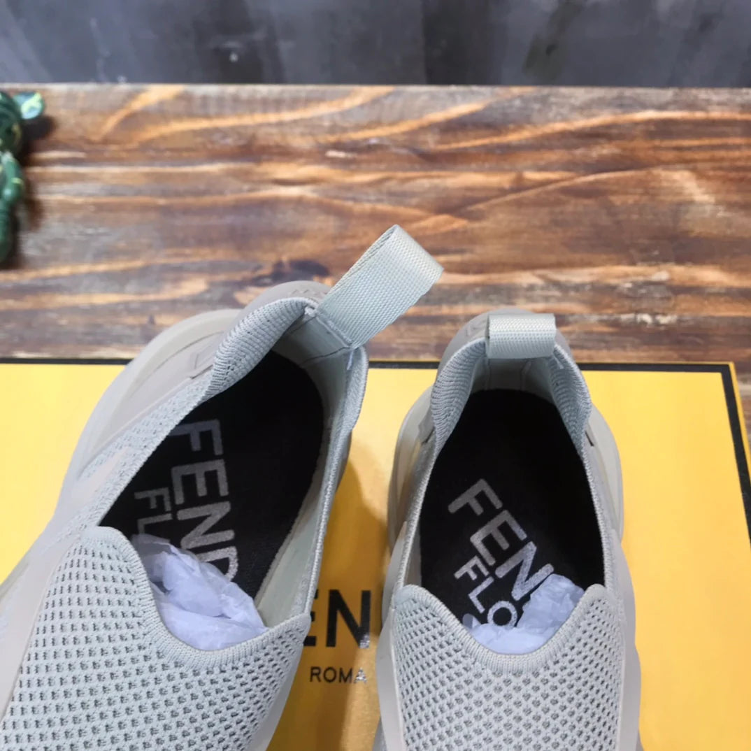 FENDI SNEAKER