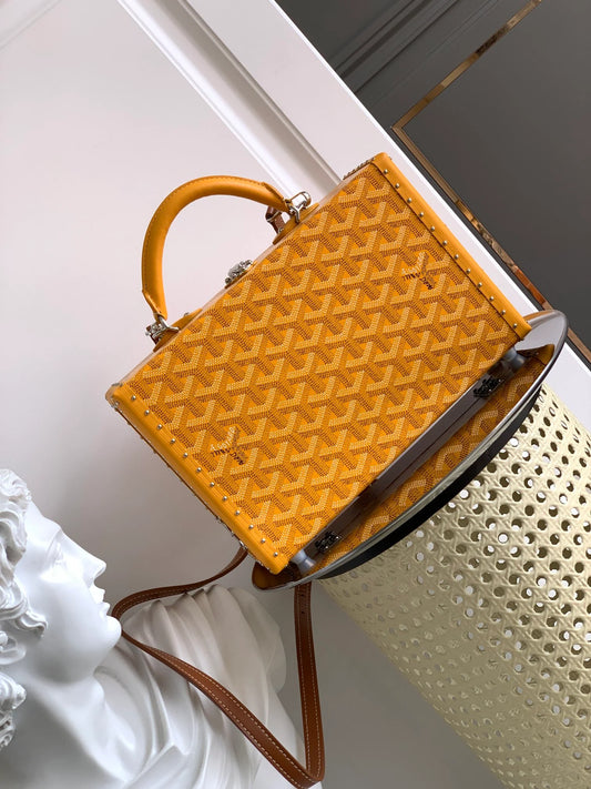 GOYARD BAG