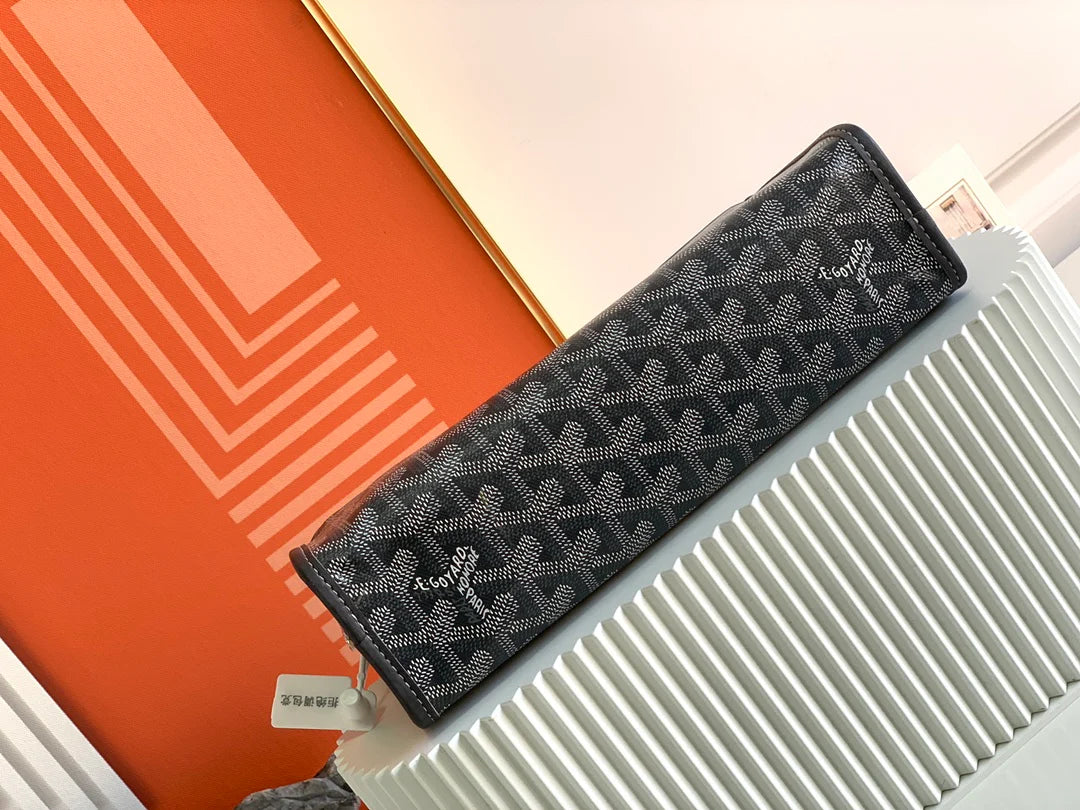 GOYARD BAG