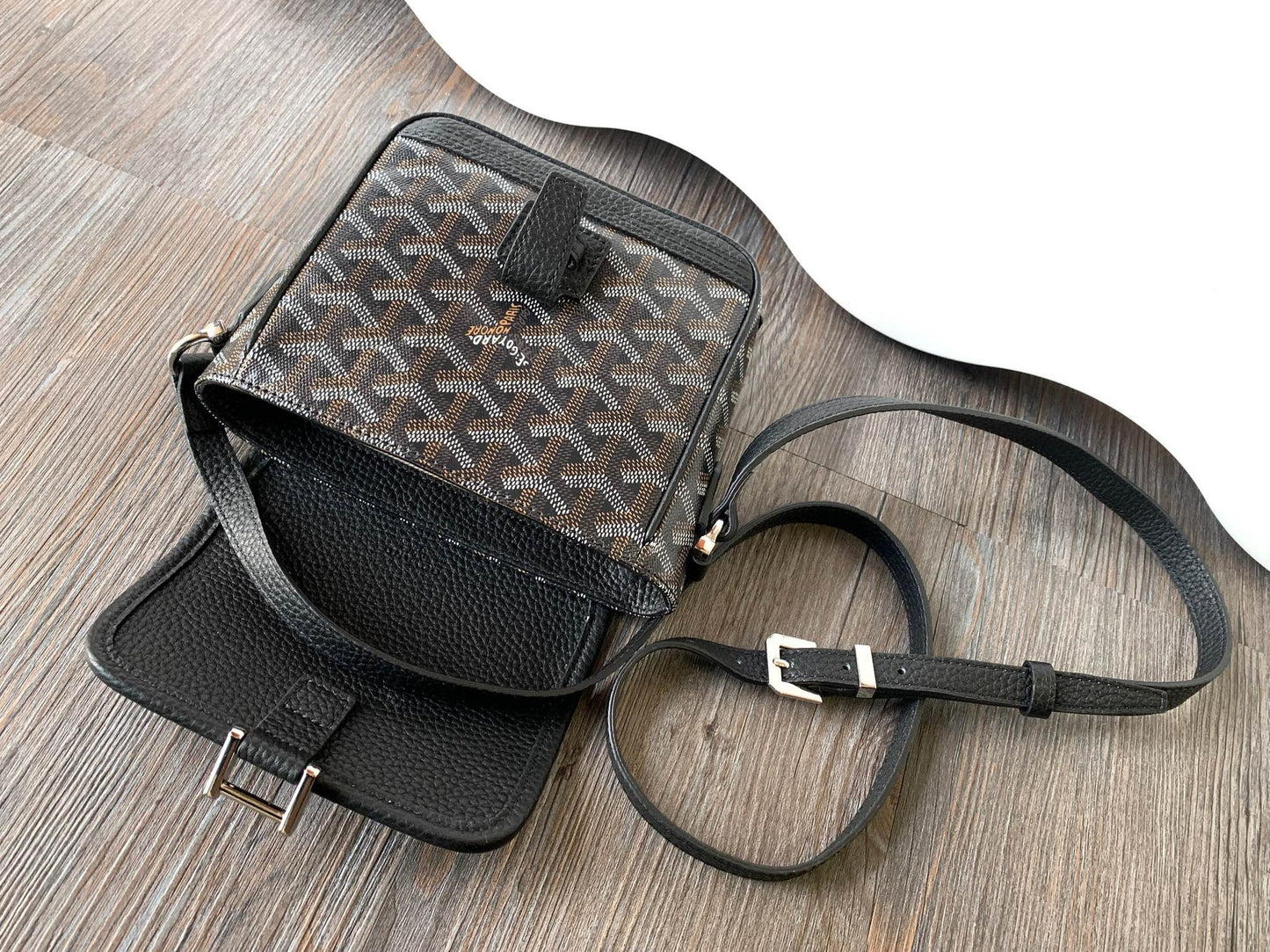 GOYARD BAG