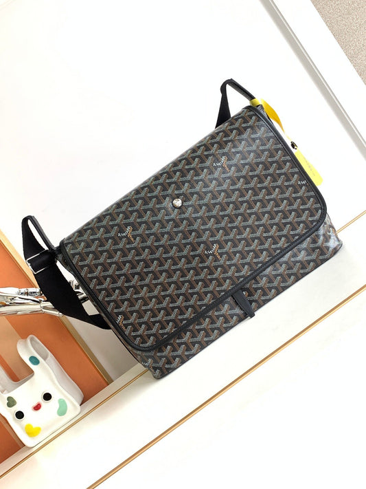 GOYARD BAG