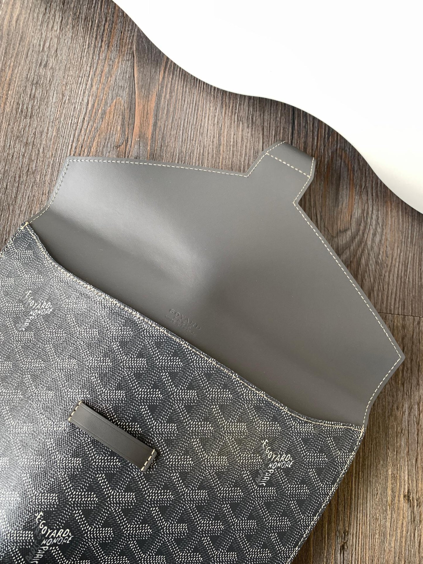 GOYARD BAG