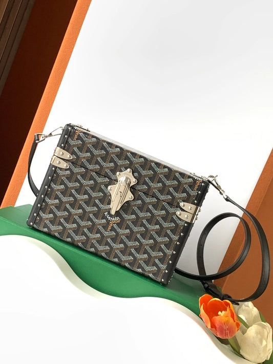 GOYARD BAG