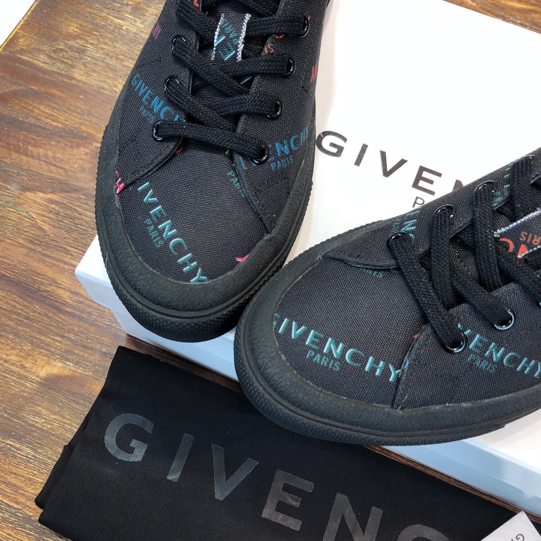 GVC SNEAKER