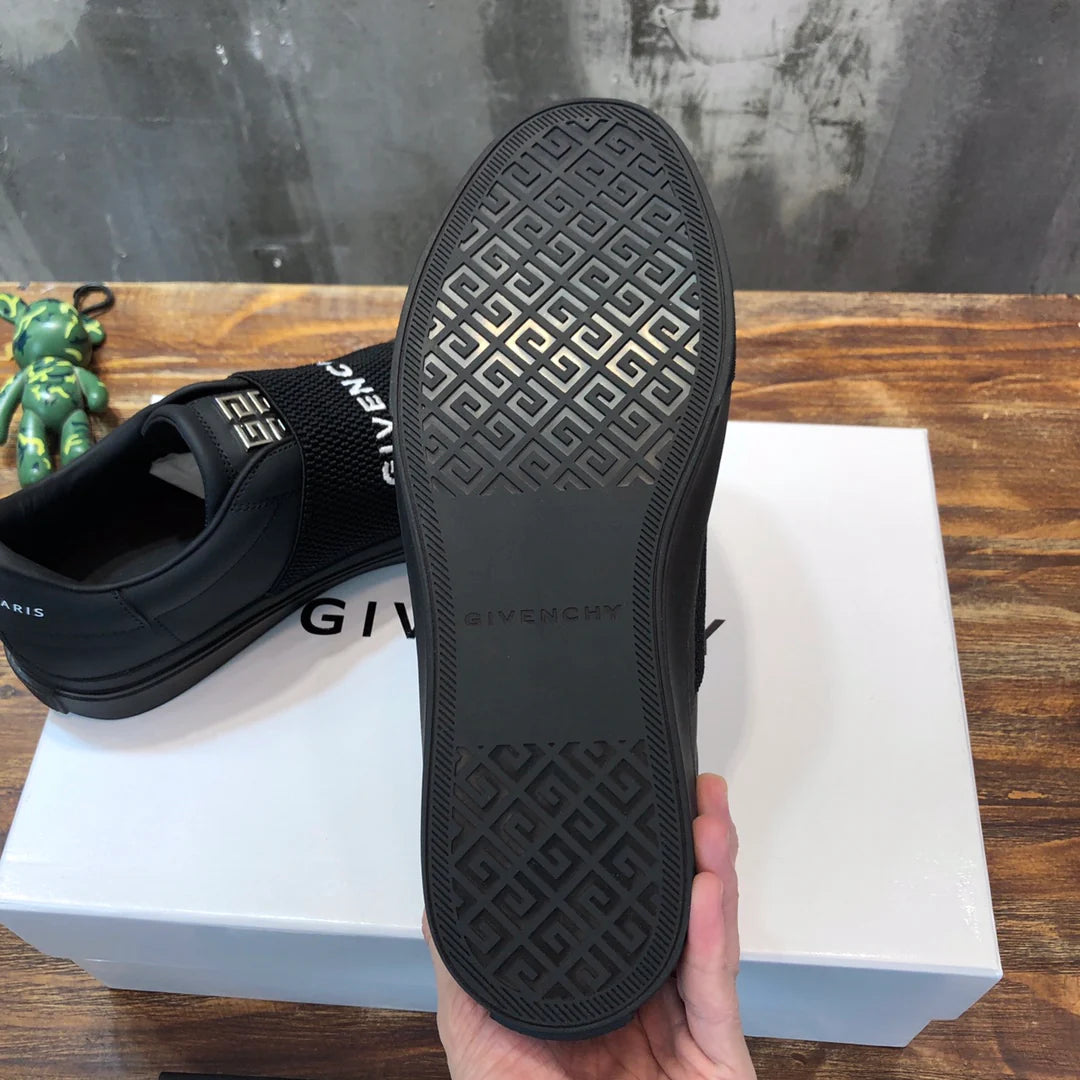 GVC SNEAKER