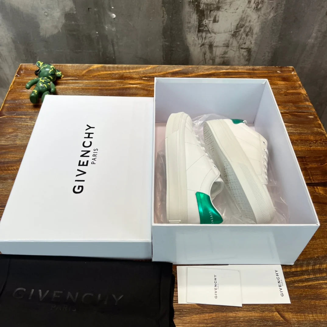 GVC SNEAKER