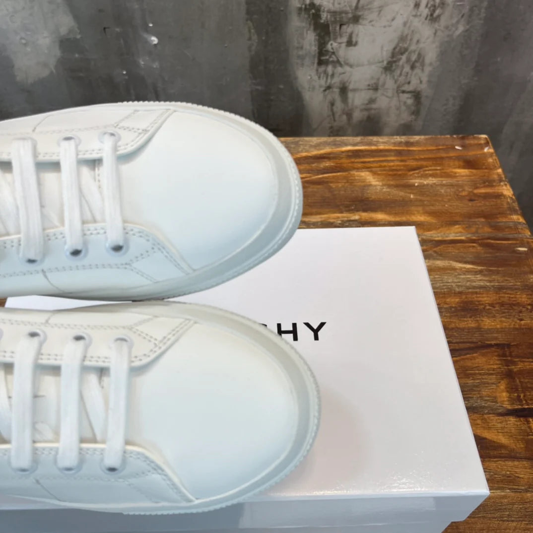 GVC SNEAKER