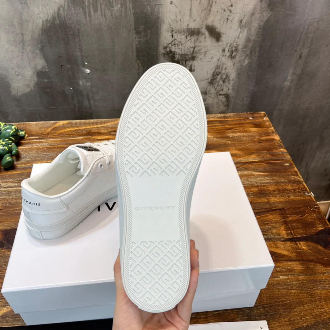 GVC SNEAKER