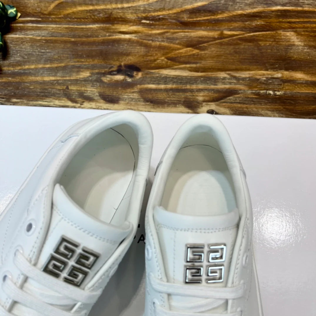 GVC SNEAKER
