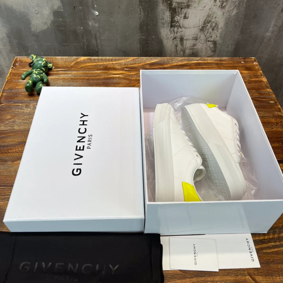 GVC SNEAKER
