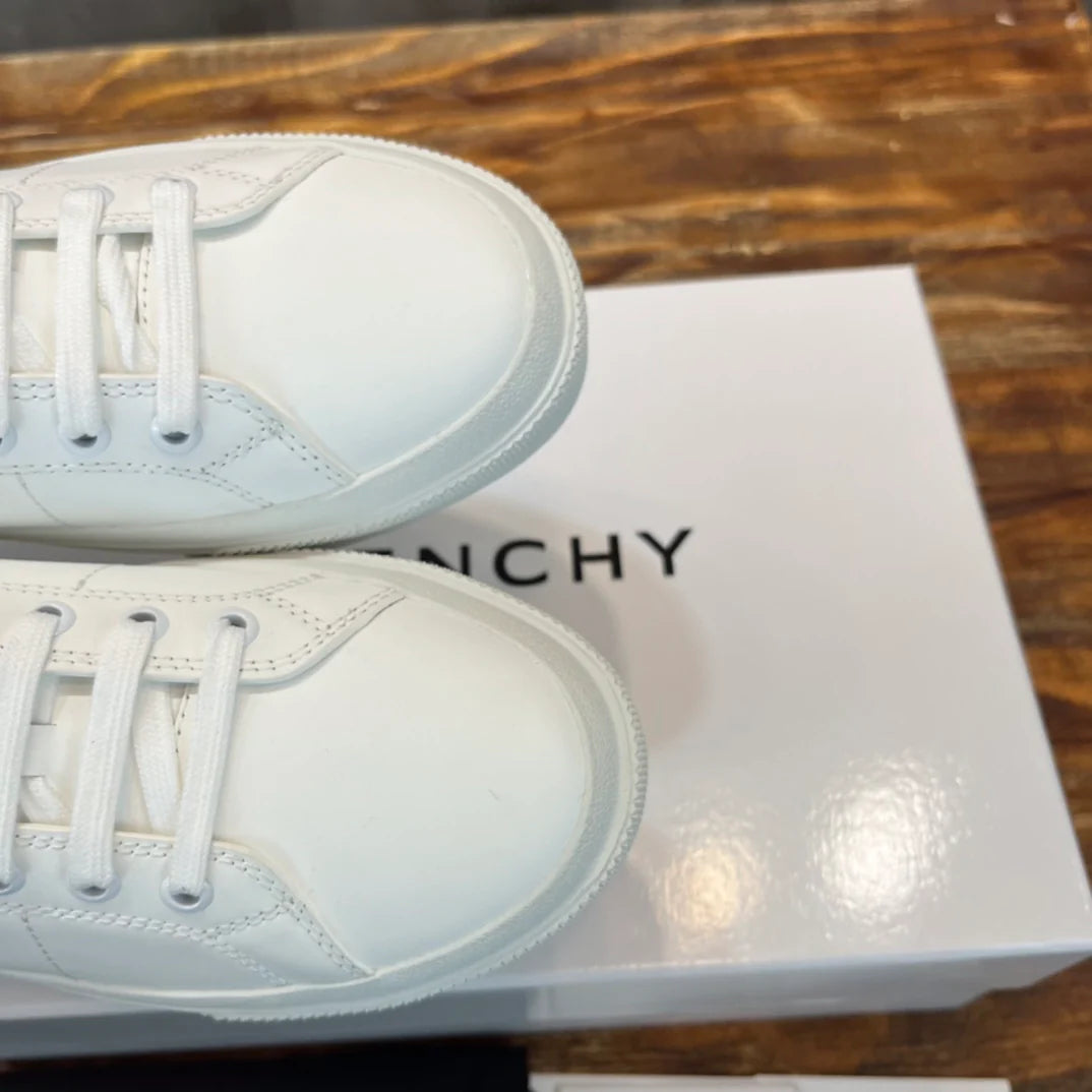 GVC SNEAKER