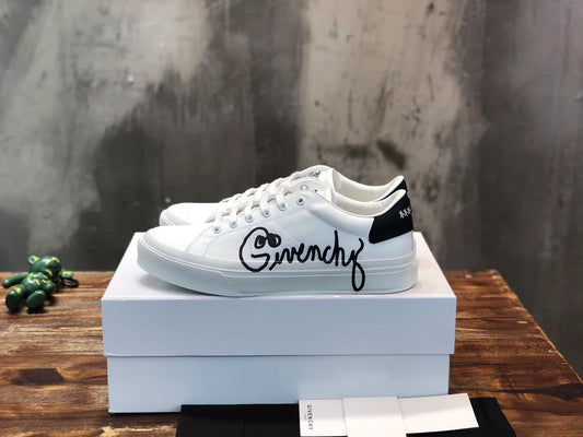 GVC SNEAKER