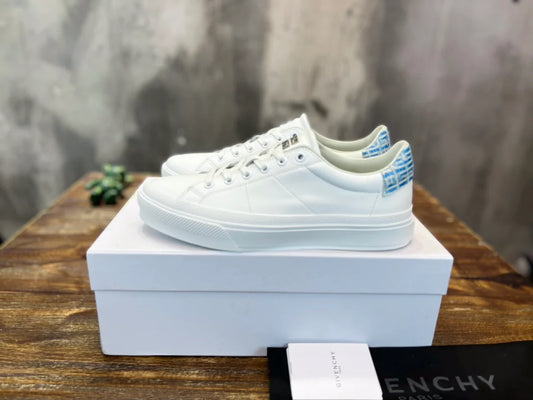 GVC SNEAKER