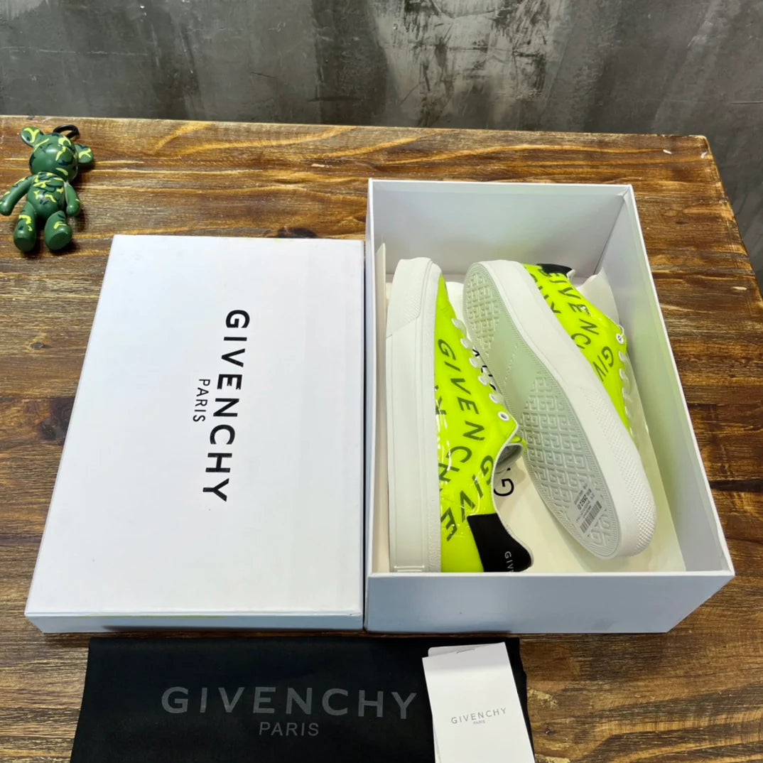 GVC SNEAKER