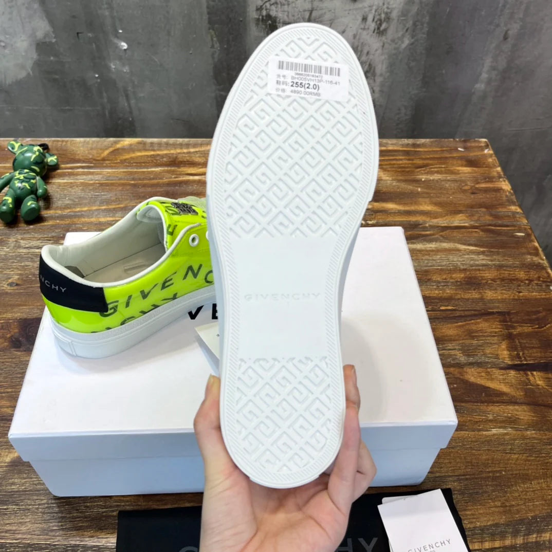 GVC SNEAKER