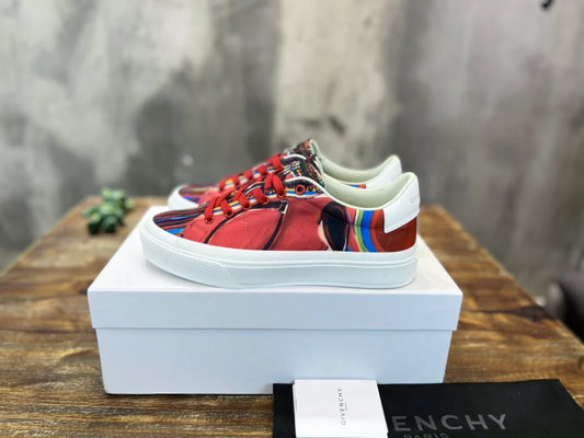 GVC SNEAKER