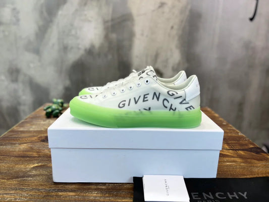 GVC SNEAKER