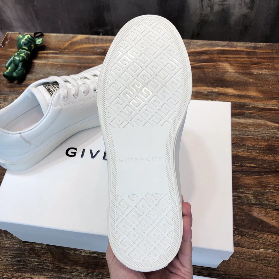 GVC SNEAKER