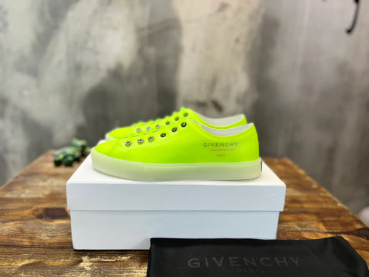 GVC SNEAKER